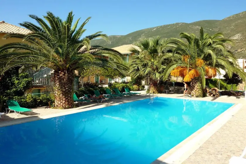Hotel Phoenix - Image 1