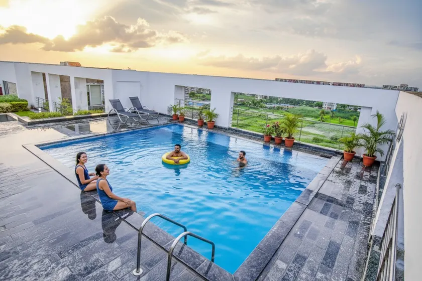 FabHotel Xen Suites - Hotel & Resorts - Image 1