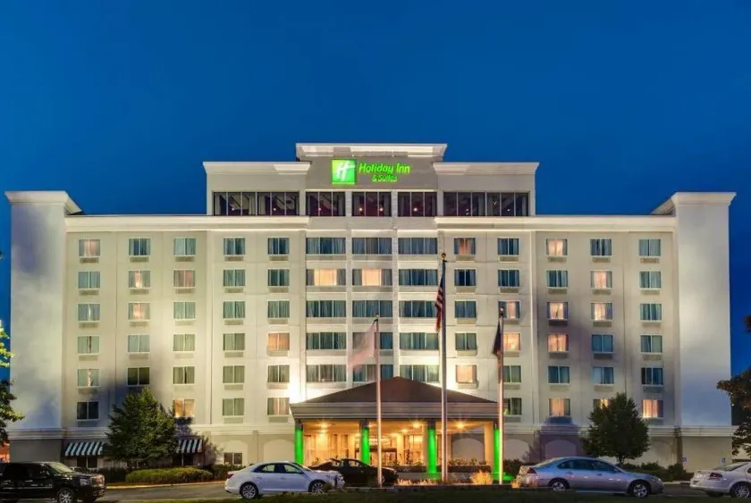 Holiday Inn Hotel & Suites Overland Park-West by IHG - Image 1