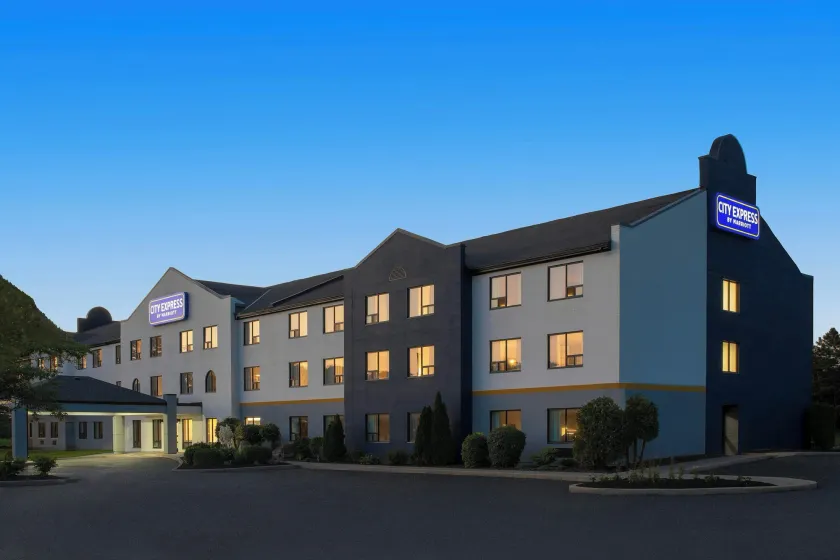 City Express by Marriott Port Hope Cobourg - Image 1