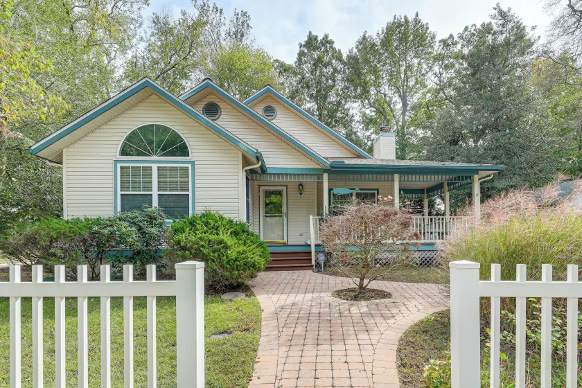 2 Mi to Bethany Beach! Family Getaway w/ Deck - Image 1
