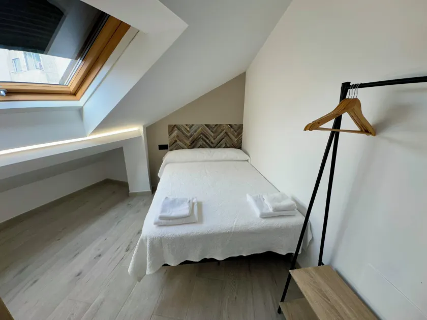 Cíes Premium Suitel Ponte 9 - Love your Stay - Værelse