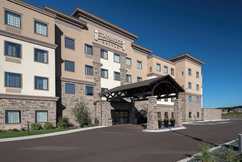 Staybridge Suites Eau Claire - Altoona by IHG - Image 1