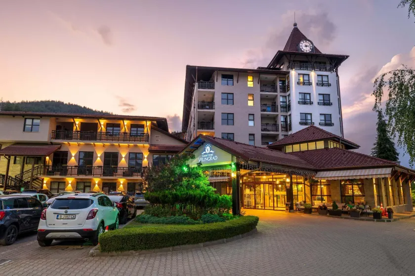 Grand Hotel Velingrad - Image 1