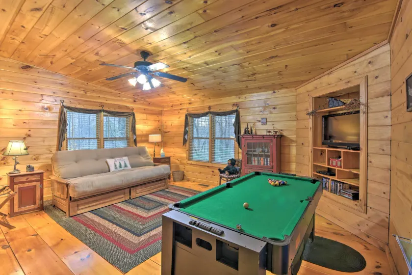 Rural Murphy Cabin - Yard, Hot Tub & Fire Pit - Interiör