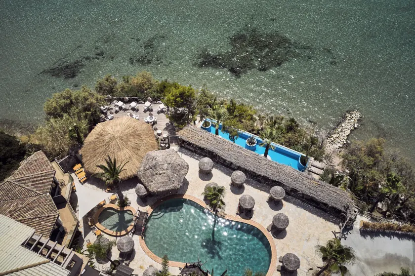 Gloria Maris Hotel Suites and Villas - Image 1
