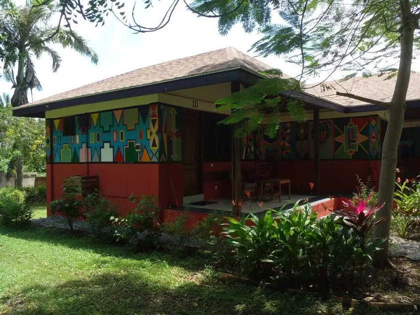 Ko-Sa Beach Resort Ltd - Image 1