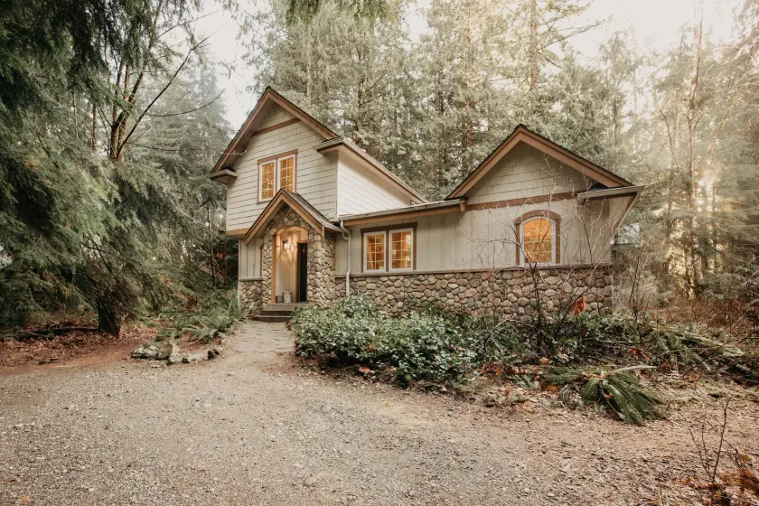 Snowline Cabin #34 - Great English Tudor-style Home With hot Tub! Now With Wifi! - Image 1
