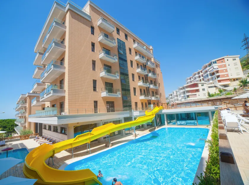 Diamond Hill Holiday Apartments - Image 1