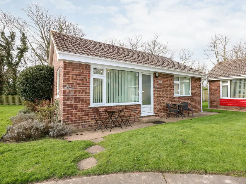 8 Royal Chalet Park - Image 1