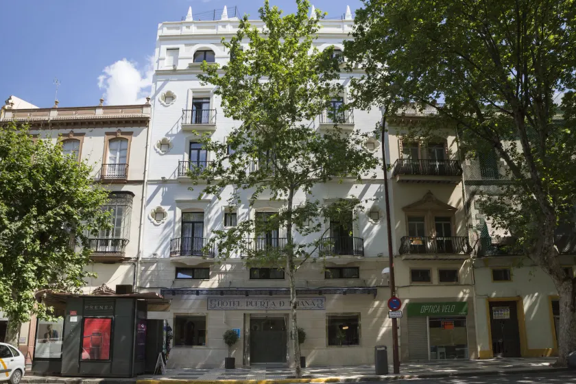 Petit Palace Puerta de Triana - Image 1