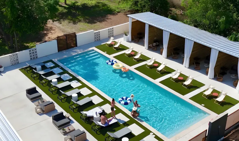 Melrose River Club Resort - Image 1