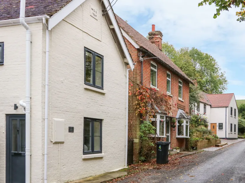Tilly's Cottage - Image 1