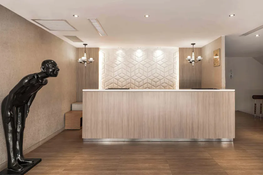 The Riverside Hotel Hengchun - Image 1