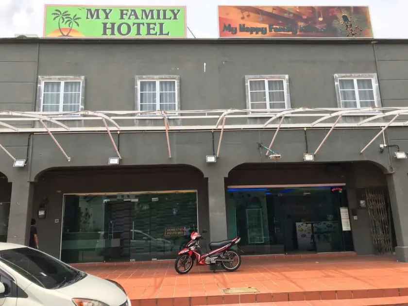 My Family Hotel - Image 1