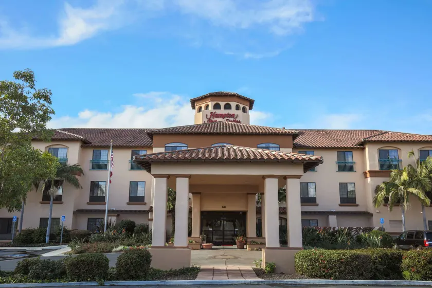 Hampton Inn And Suites Camarillo - Image 1