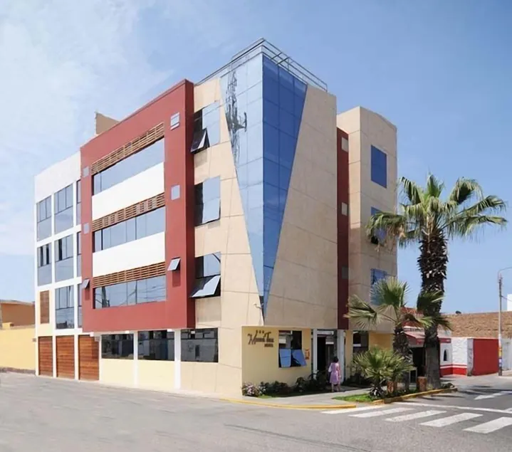 Hotel Mama Tina - Image 1