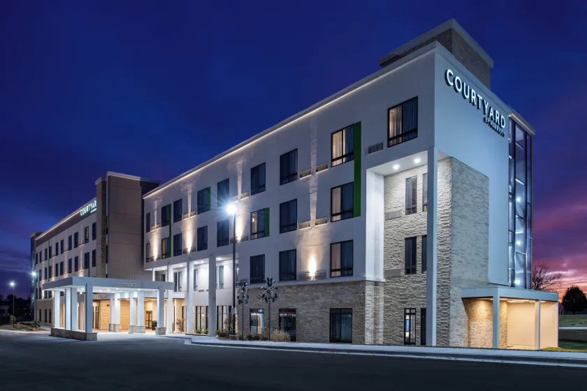 Courtyard Kansas City Olathe - Image 1