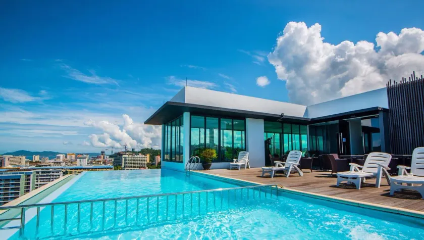 Sky Hotel Kota Kinabalu - Image 1