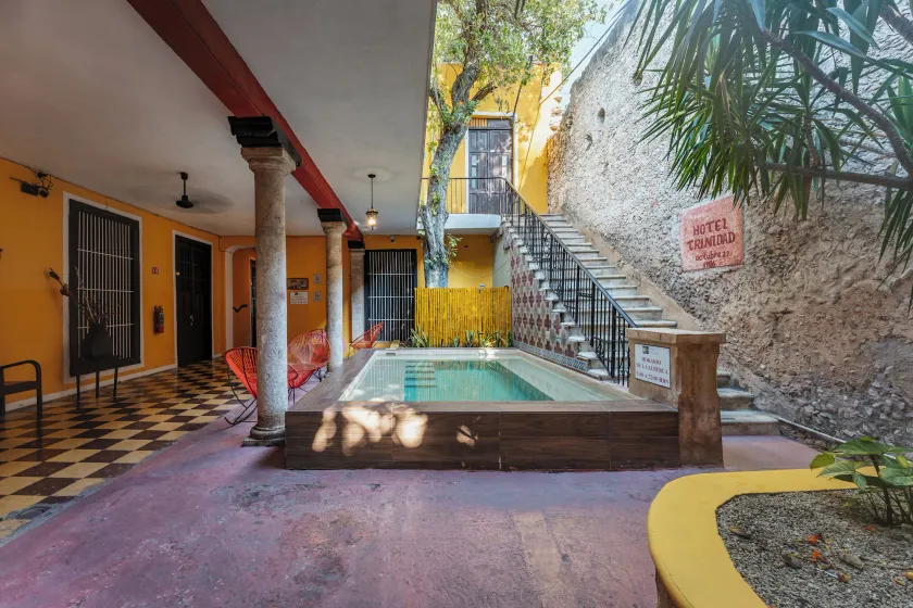 Hotel Santiago - Image 1