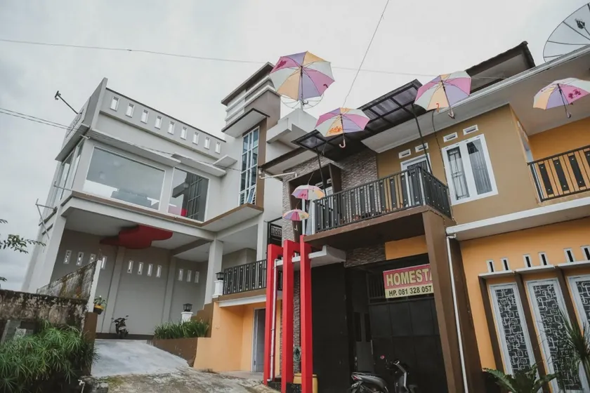 RedDoorz Syariah @ Jalan Dieng - Image 1