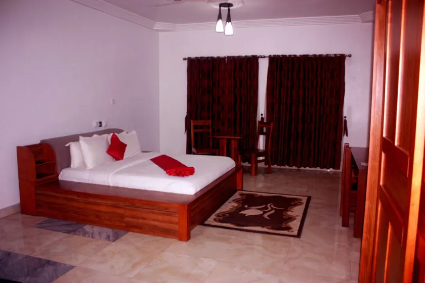 Ibisa Hotel - Image 1