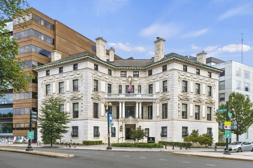 Placemakr Dupont Circle - Image 1