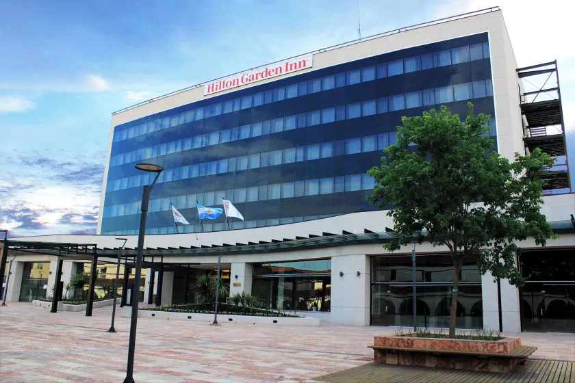 Hilton Garden Inn Tucuman - Image 1