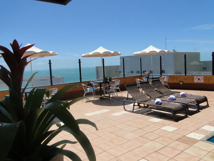 Plaza Praia Suítes - Image 1