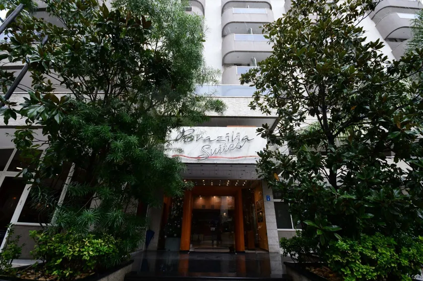 Brazilia Suites Hotel - Image 1