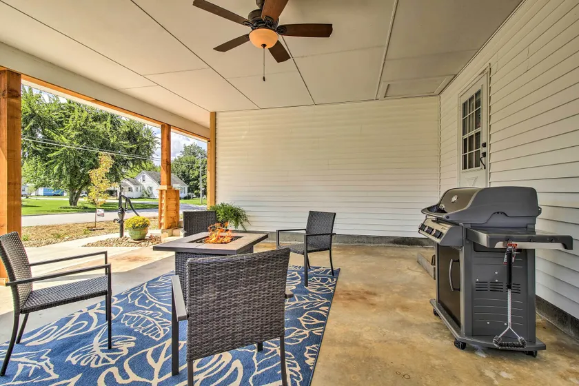 Modern Abode w/ Patio ~ 1 Mi to Stockton Lake! - Interiør