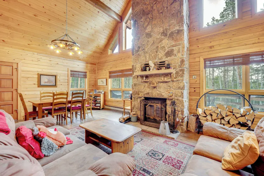 4 Mi to Rmnp: Allenspark Cabin w/ Wraparound Deck! - Image 1