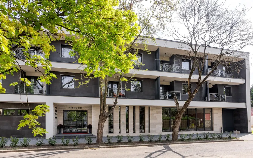 Ikonik Spa Hotel - Image 1