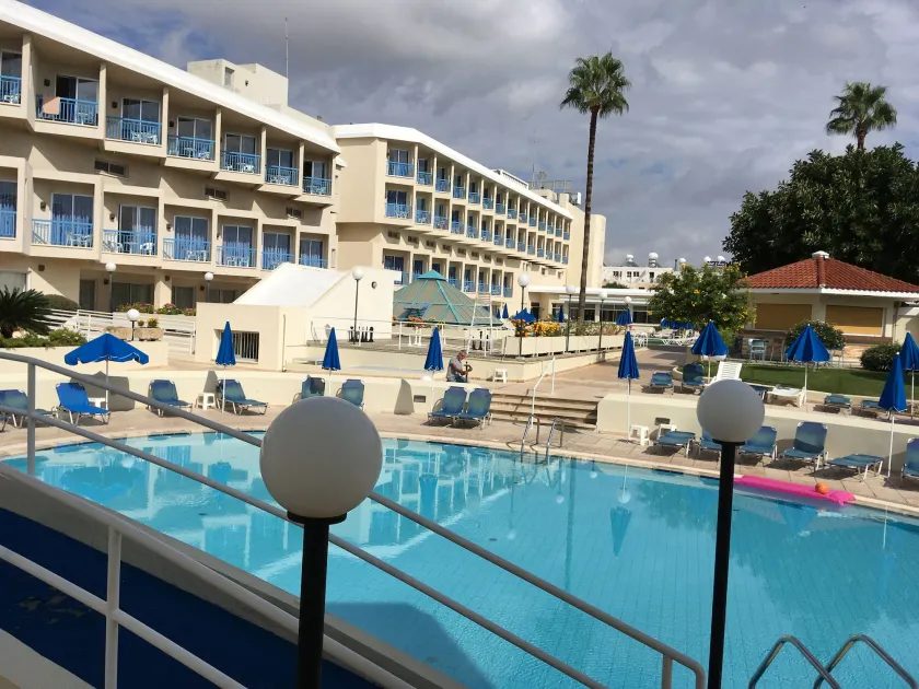 Kissos Hotel - Image 1