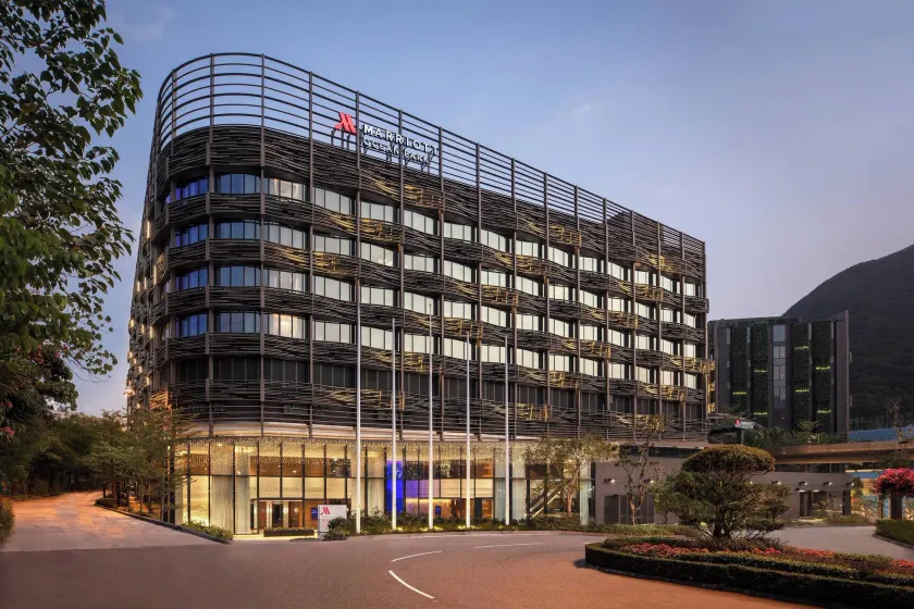 Hong Kong Ocean Park Marriott Hotel - Image 1
