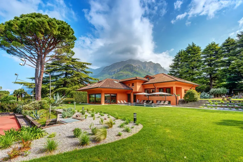 Lakefront Serenity Villa With Pool - Image 1