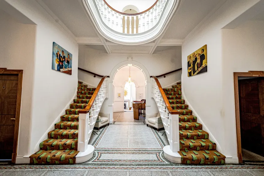Leverhulme Hotel - Image 1