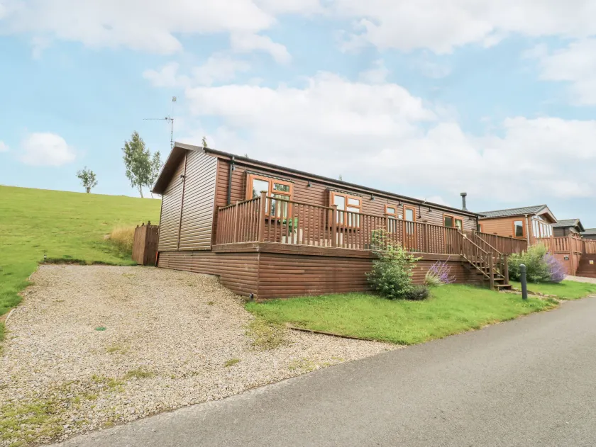 Butterfly Lodge - Image 1