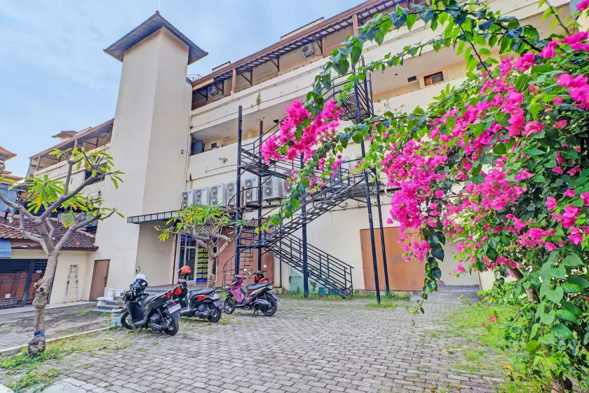 Guest House Simalem - Image 1