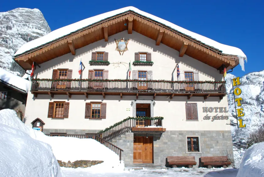 Hotel Des Glaciers - Image 1