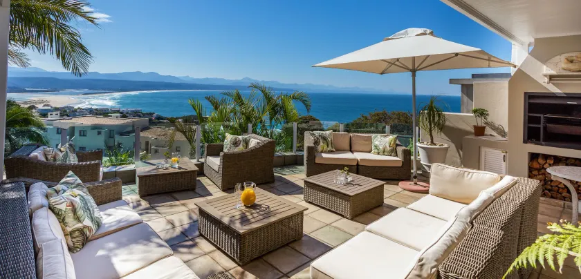 Ocean Watch Guest House - Image 1