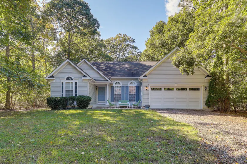 Dog-friendly Family Retreat Near Chincoteague Bay! - Image 1
