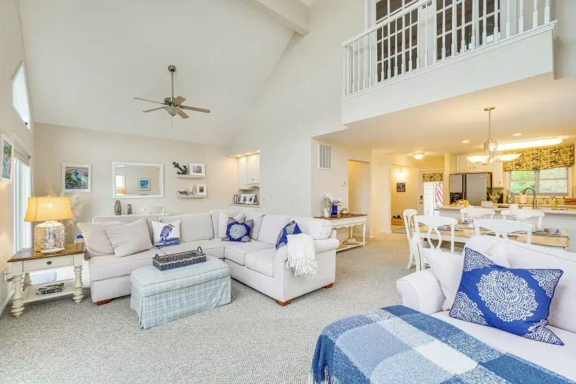 Spacious Lake Norris Getaway w/ Resort Perks! - Image 1