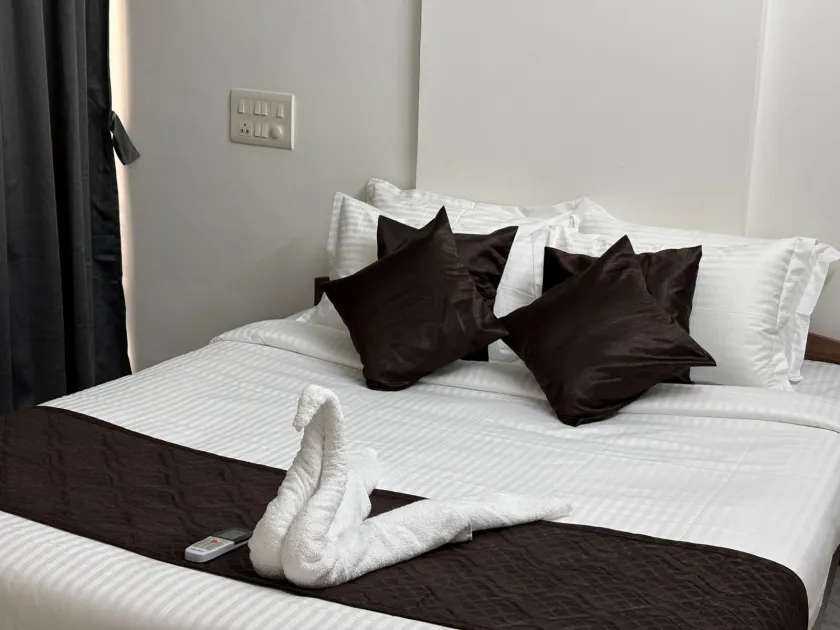 Aishwarya Apartment - Image 1