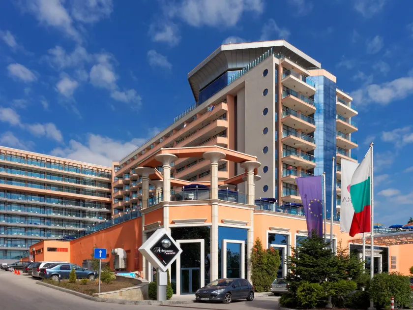 Astera Hotel & Spa with FREE PRIVATE BEACH - Image 1