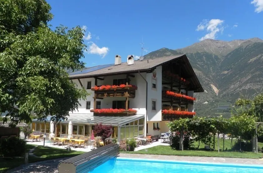 Hotel Montani - Image 1