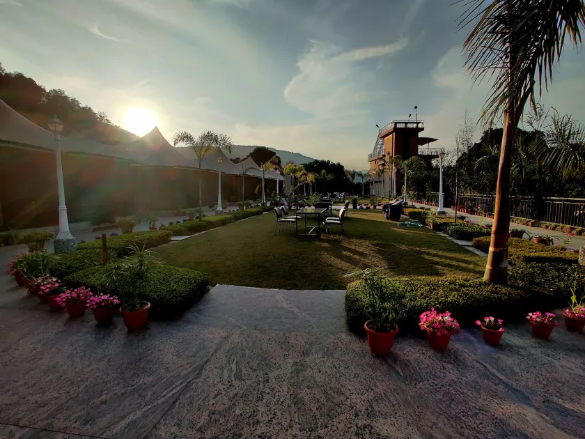 Kunkhet Valley Resort - Image 1