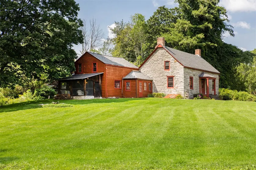 1735 Stone Farmhouse - Image 1