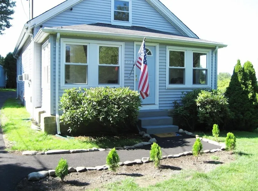 Sea Whale Cottages - Image 1