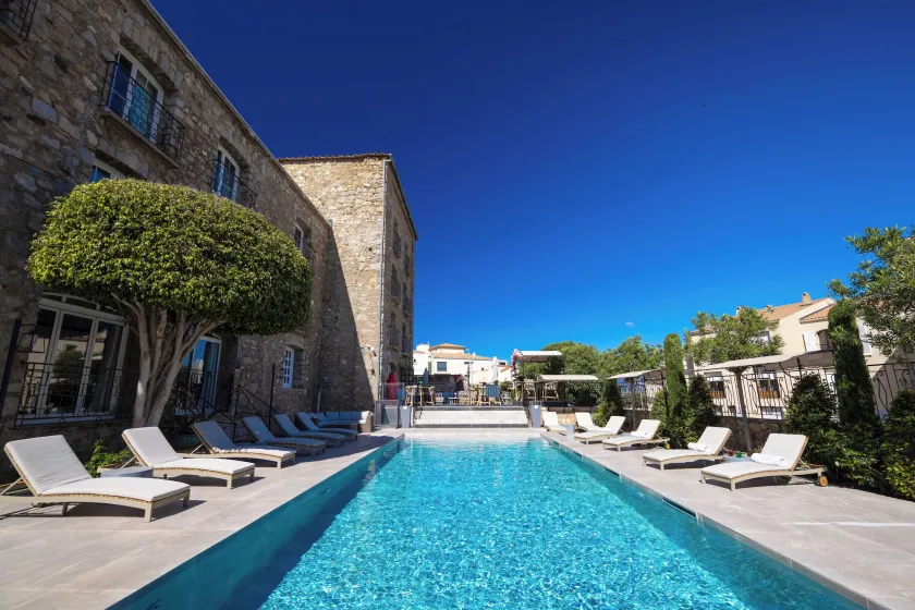 Hostellerie L'Abbaye Calvi - Image 1